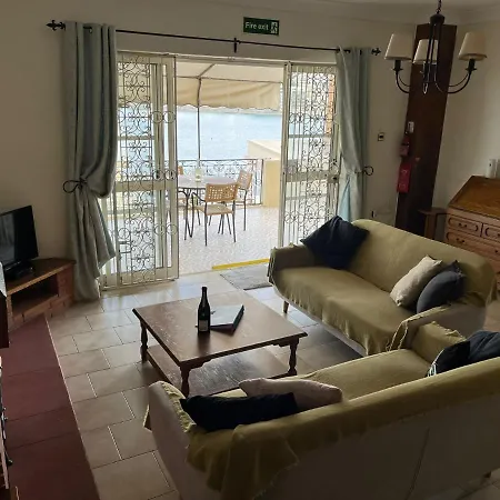 Groundfloor Apartment By The Sea, Fabulous Views St. Paul's Bay Exterior photo