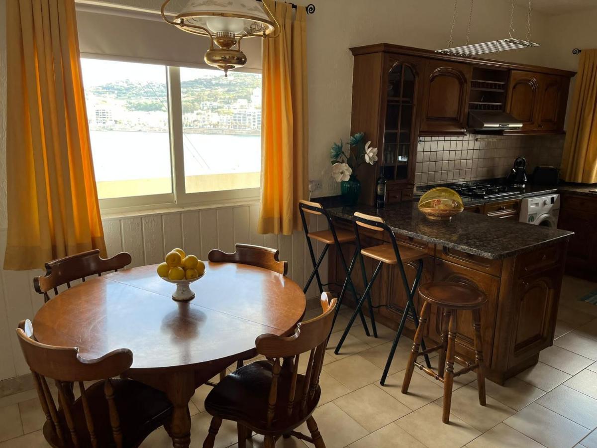 Apartment Groundfloor By The Sea, Fabulous Views St. Paul's Bay